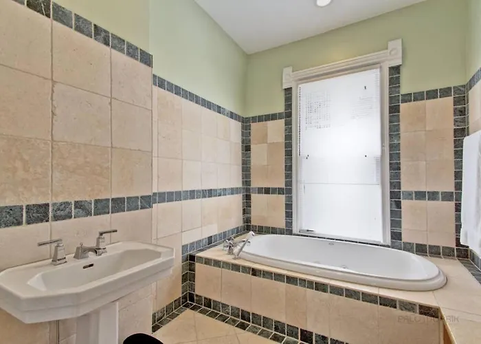 Historic Luxury Townhouse In Downtown Hébergement de vacances Chicago